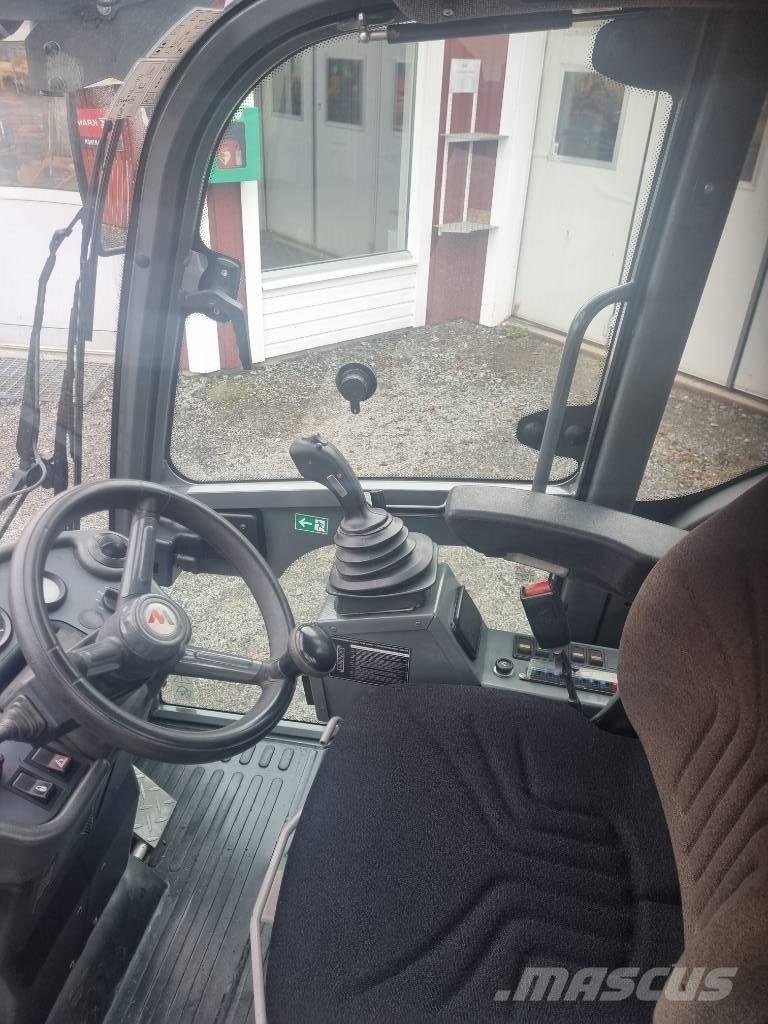 Weidemann 2070 CX80 Kolesové nakladače