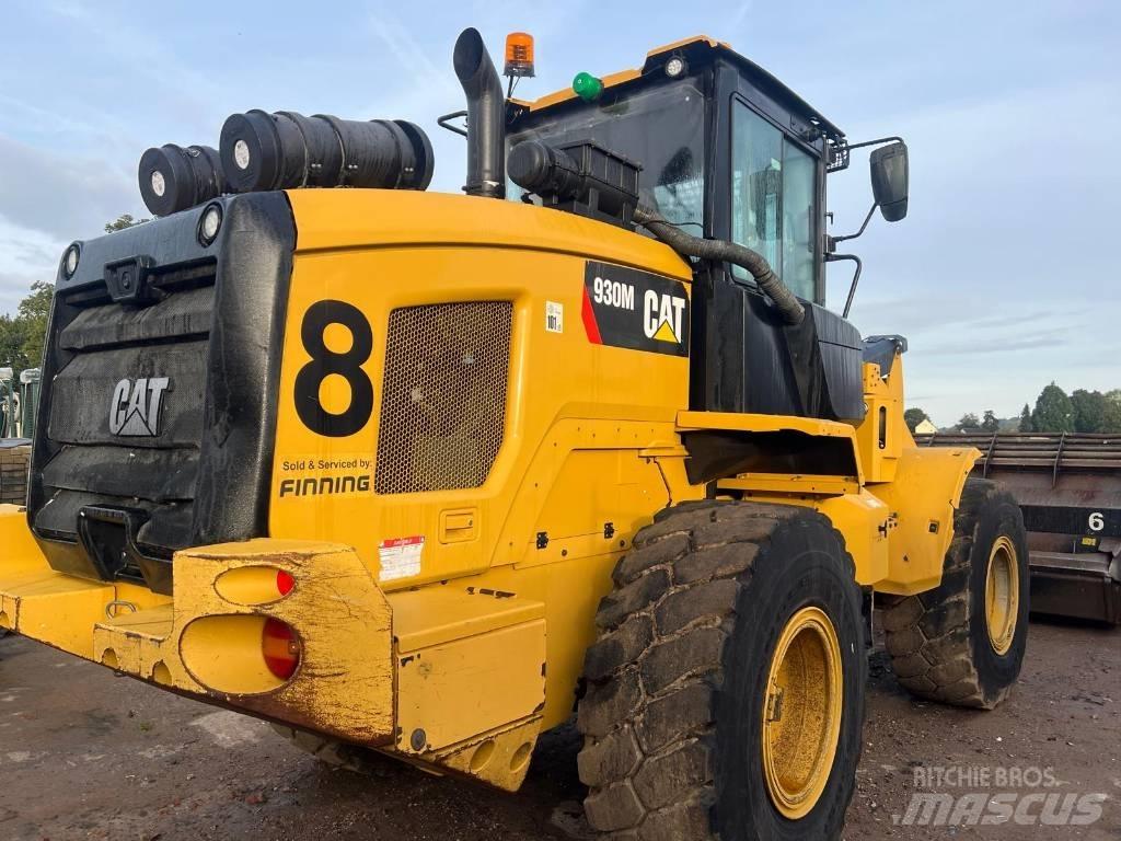 CAT 930 M Kolesové nakladače