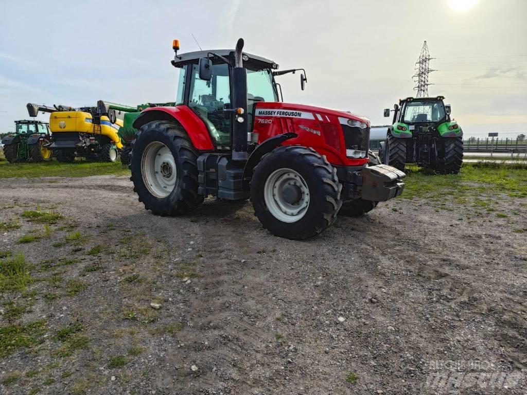 Massey Ferguson 7620 Traktory