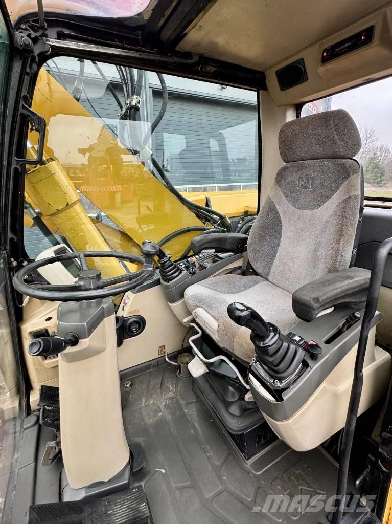 CAT M 316 C Kolesové rýpadlá