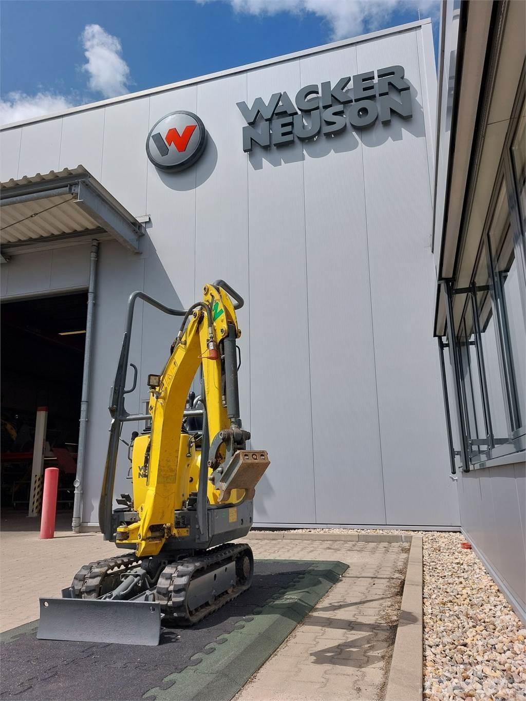 Wacker Neuson 803 Pásové rýpadlá