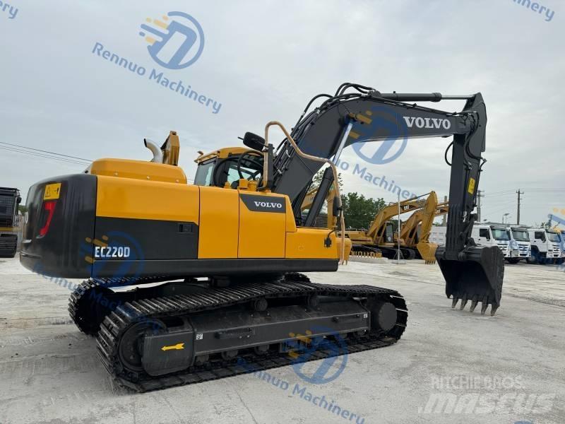 Volvo EC 220 D Pásové rýpadlá