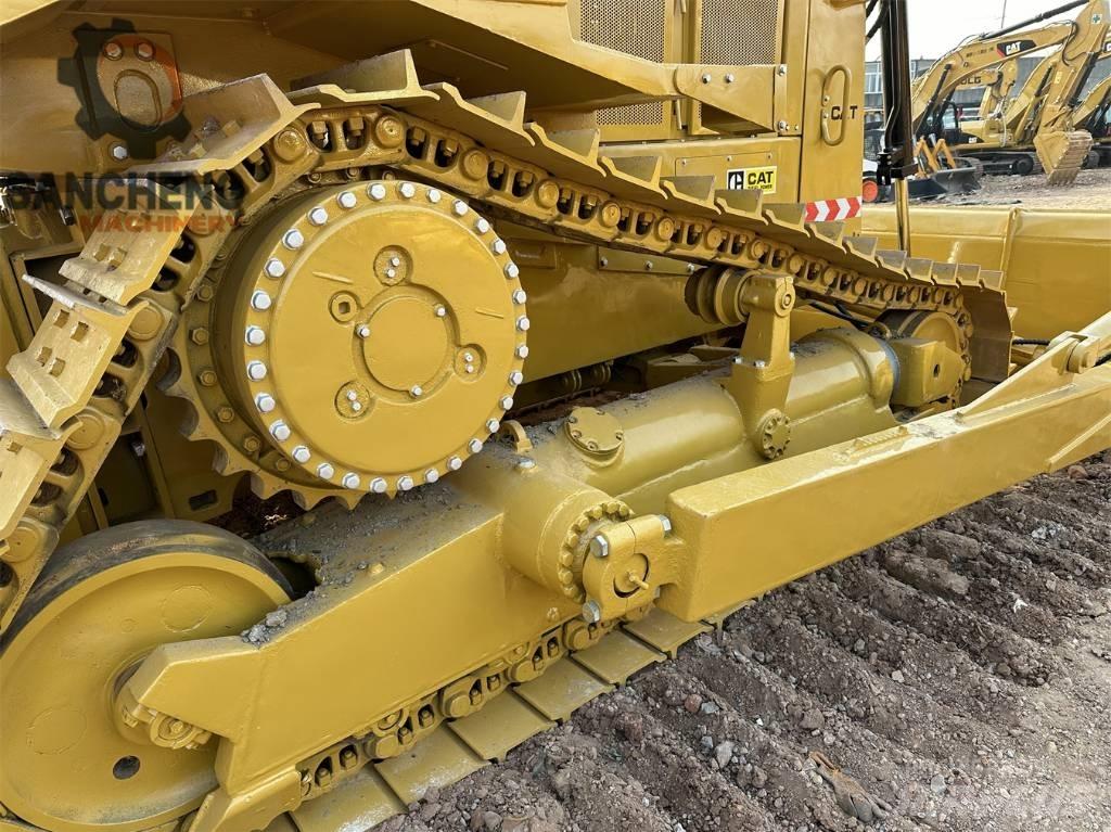 CAT D 7 R Pásové dozéry