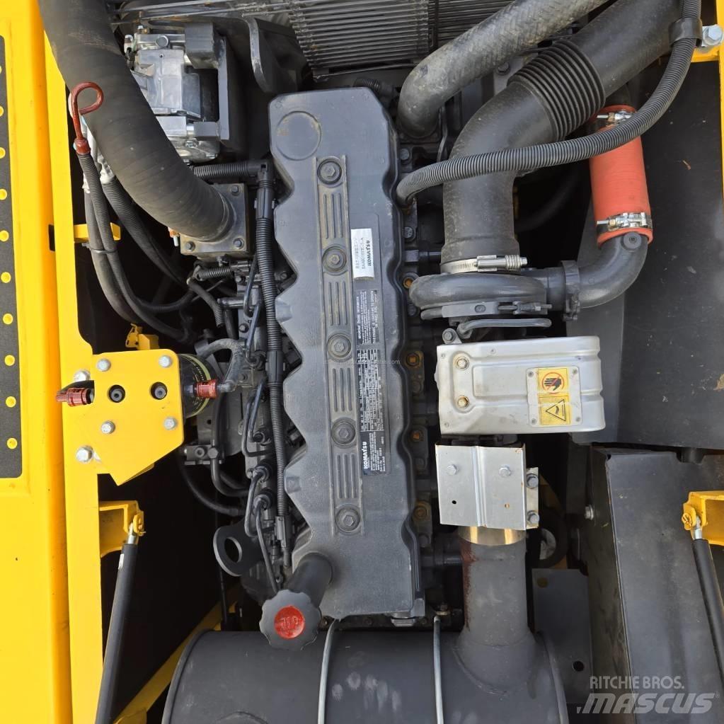 Komatsu PC 200-8 Pásové rýpadlá