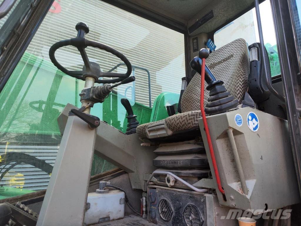 Sennebogen 835M Stroje pre manipuláciu s odpadom