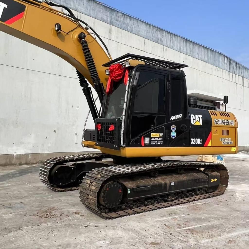 CAT 320D2 Midi rýpadlá 7 t - 12 t