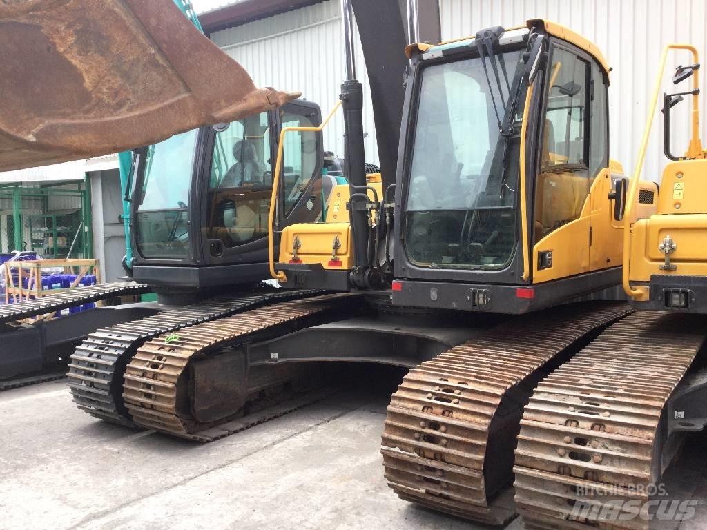 Volvo EC220DL Pásové rýpadlá
