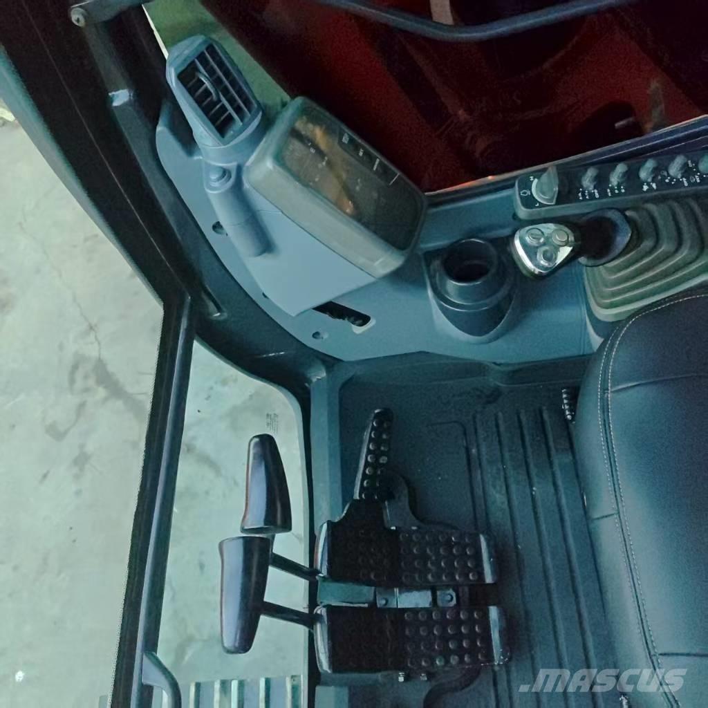 Hitachi ZX 120 Pásové rýpadlá