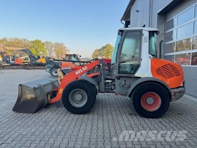 Atlas AR 80 Kolesové nakladače