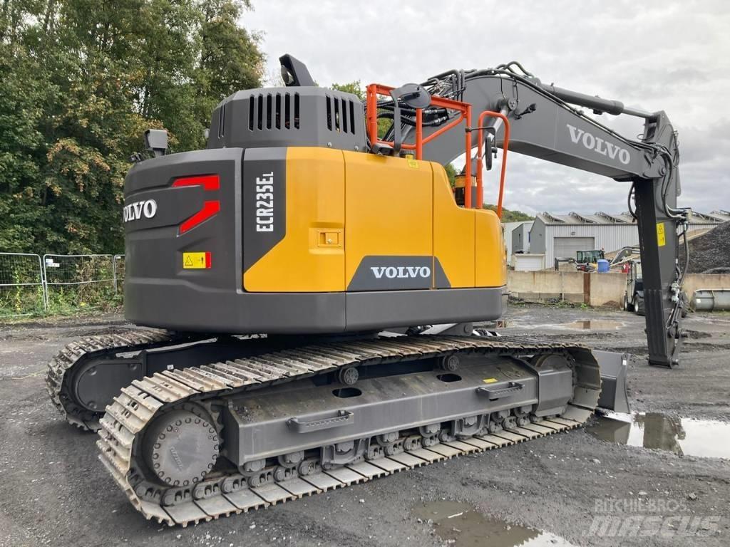 Volvo ECR 235 E L Pásové rýpadlá