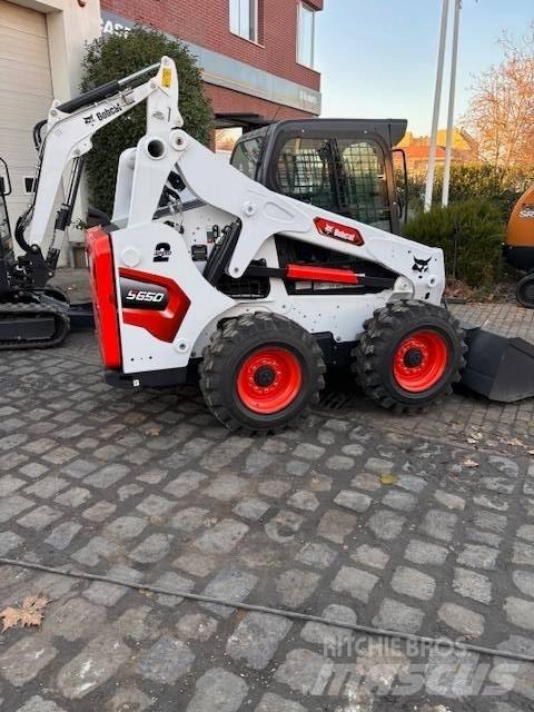Bobcat S 650 Šmykom riadené nakladače