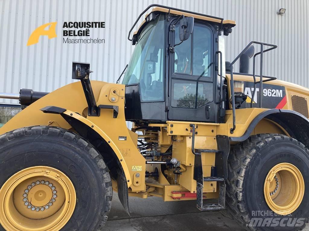 CAT 962 M Kolesové nakladače