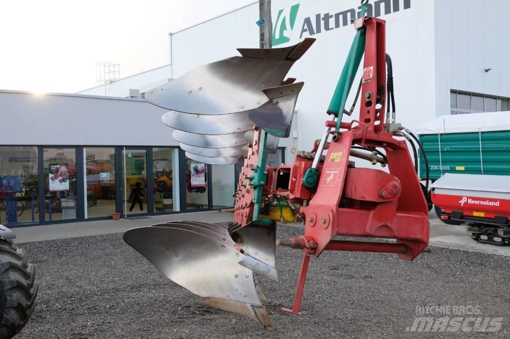 Kverneland LM100 Dvojstranné pluhy