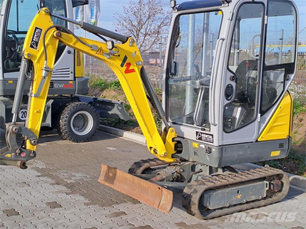 Wacker Neuson ET16 Pásové rýpadlá
