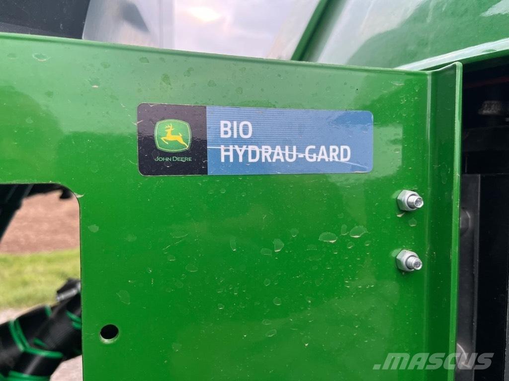 John Deere 1210G Lesné traktory