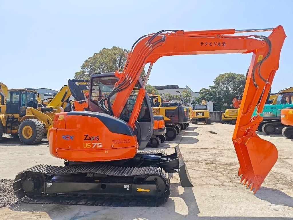 Hitachi ZX 75 US Midi rýpadlá 7 t - 12 t