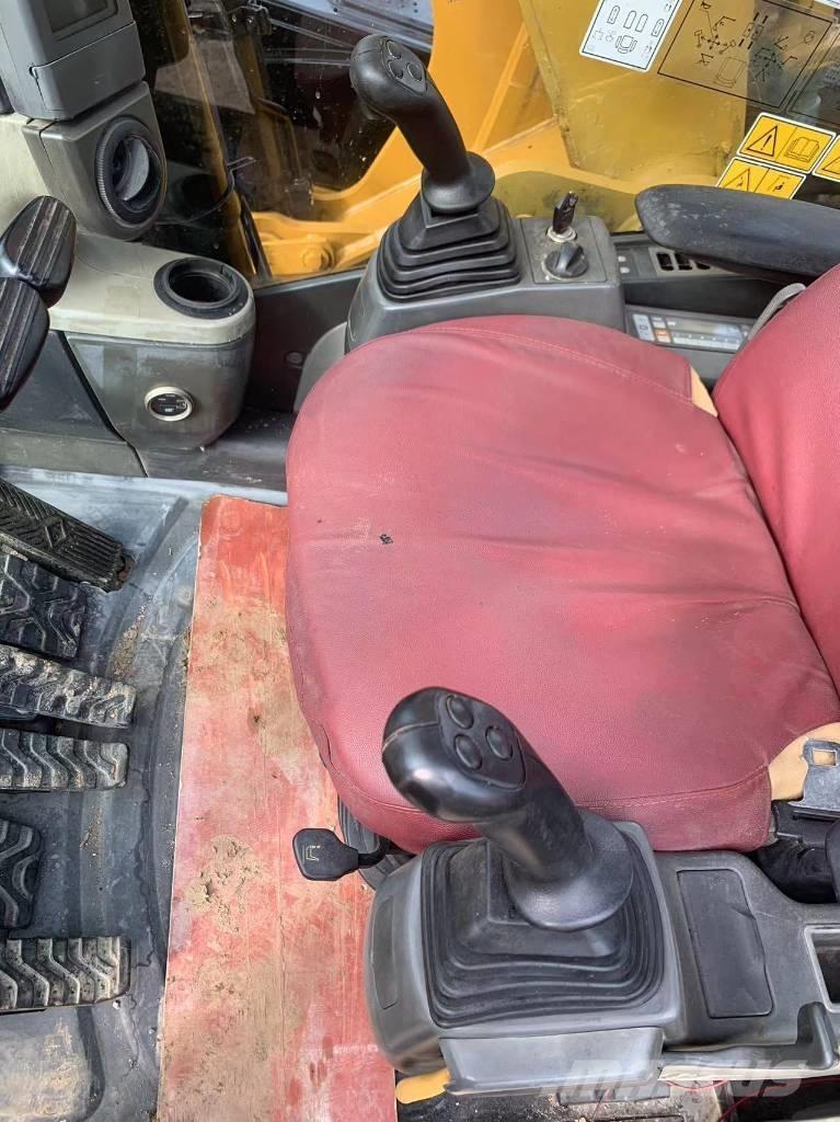 CAT 315 D L Pásové rýpadlá