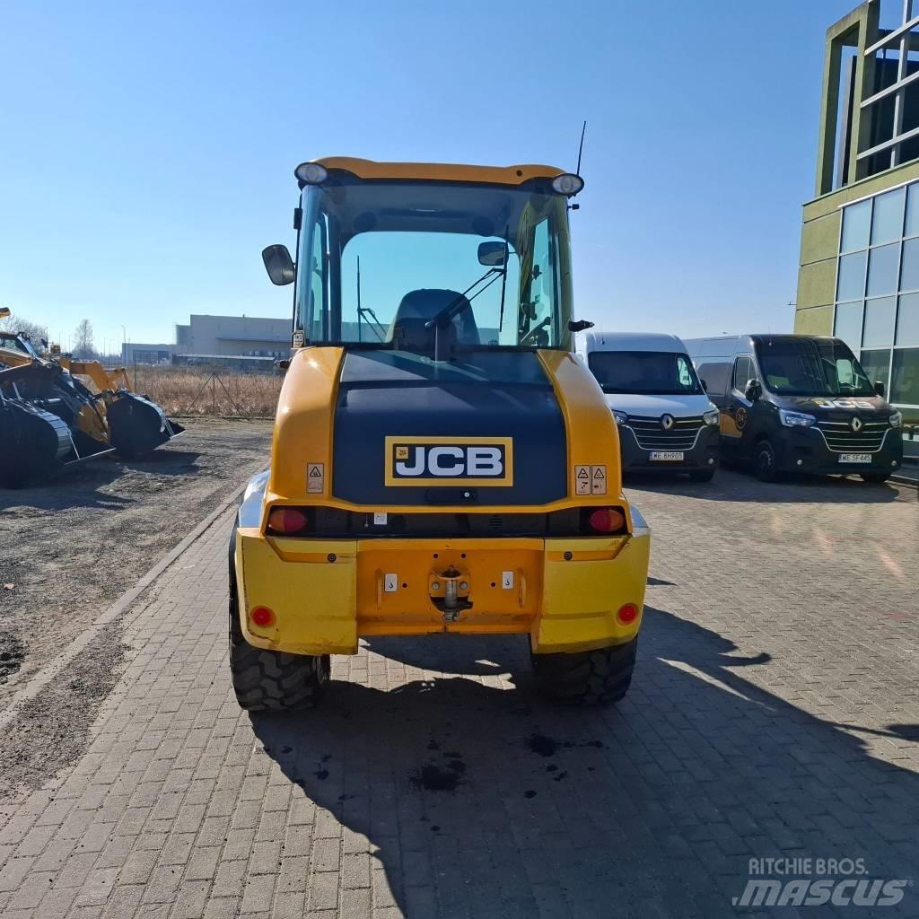 JCB 409 Kolesové nakladače