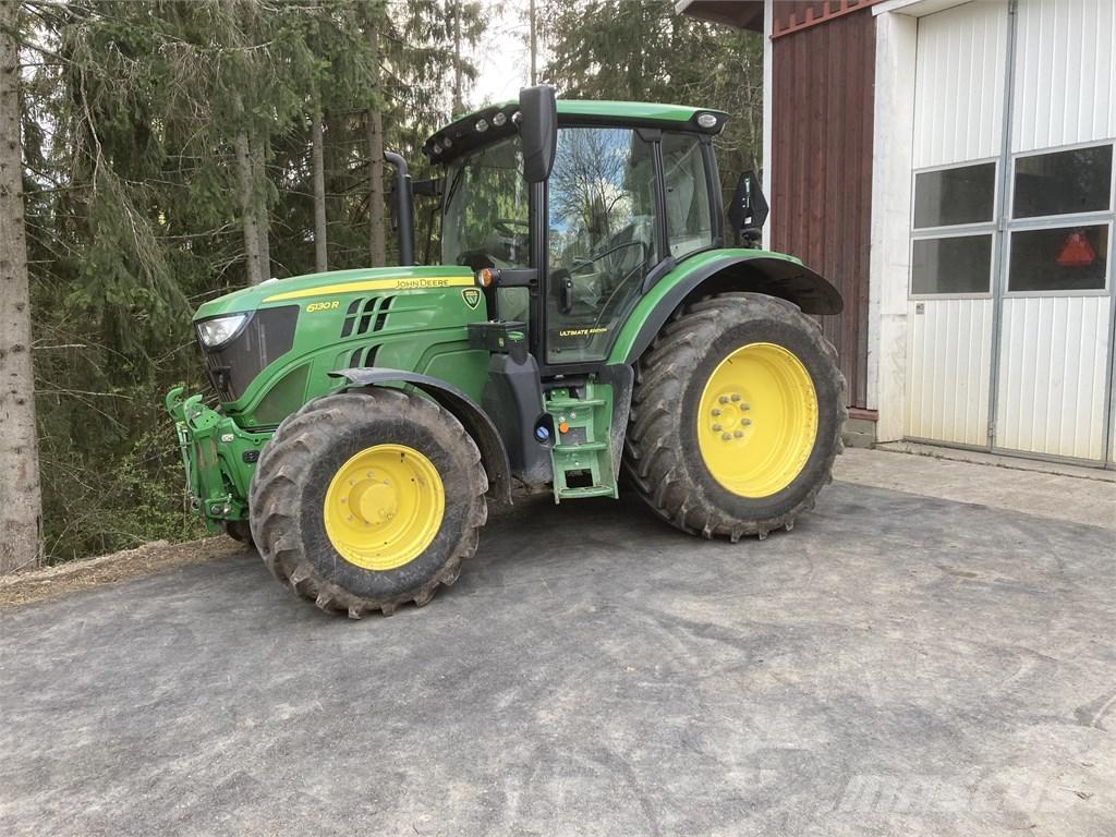 John Deere 6130 R Traktory