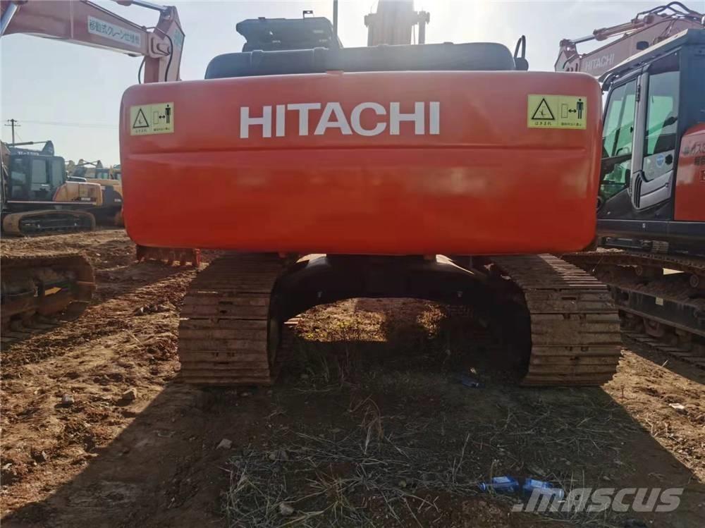 Hitachi ZX210 Pásové rýpadlá