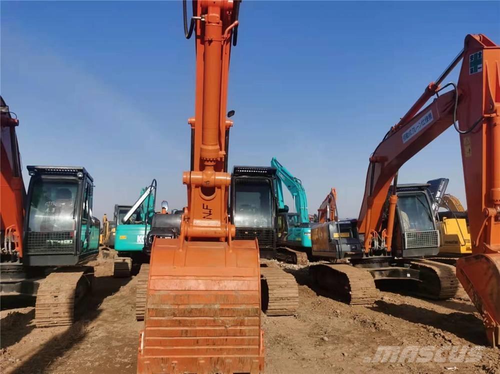 Hitachi ZX210 Pásové rýpadlá