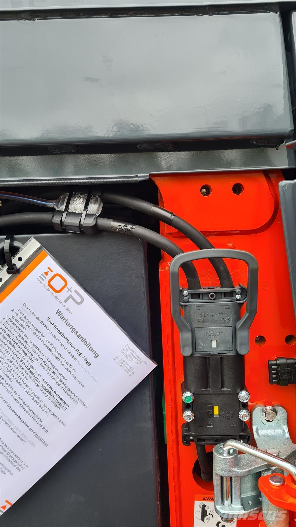 Toyota 9FBM35T Akumulátorové vozíky