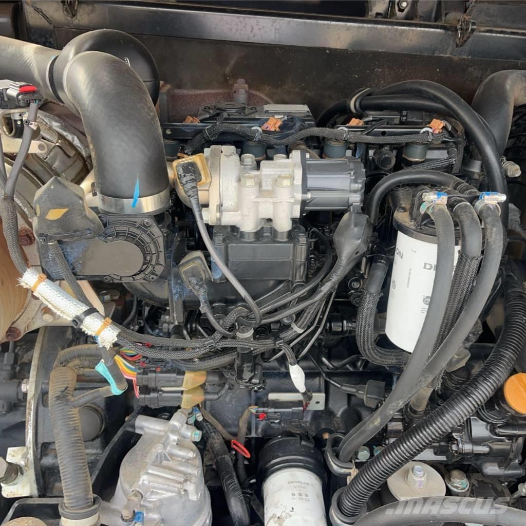 Doosan DX 85 R-3 Midi rýpadlá 7 t - 12 t