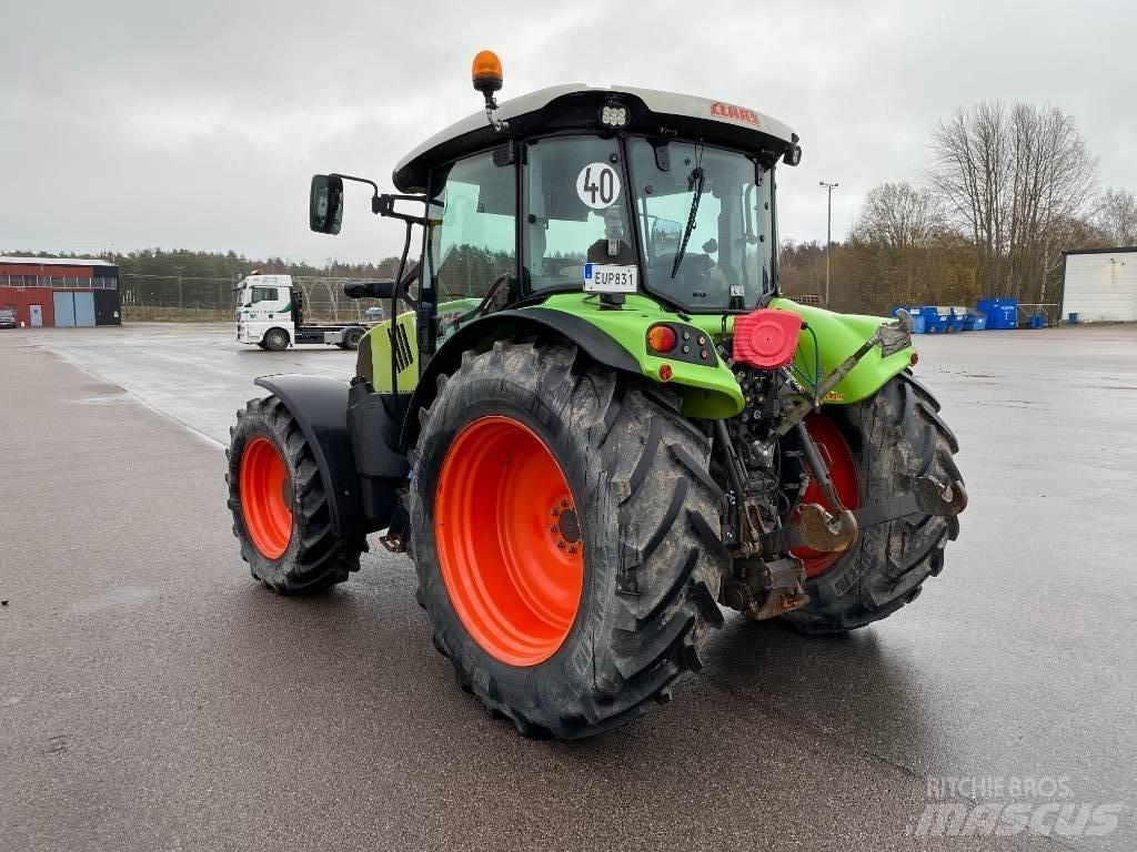 CLAAS Arion 420 Traktory