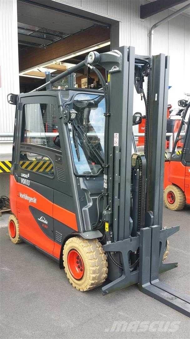 Linde E30/600HL Akumulátorové vozíky