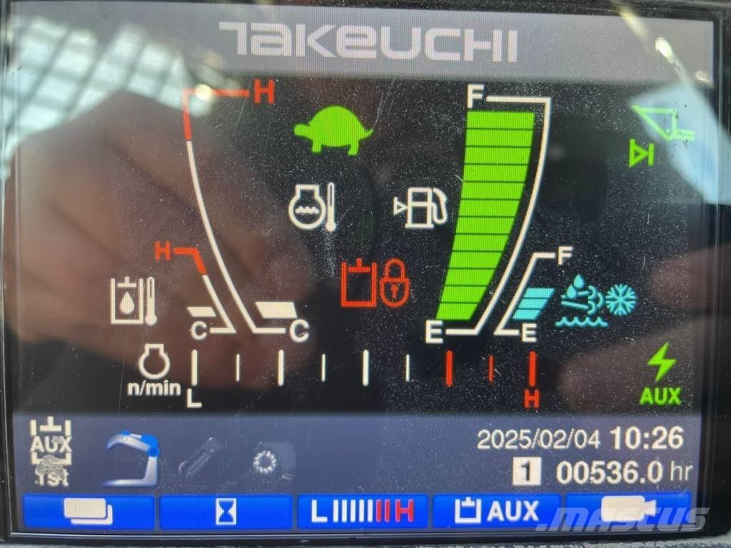 Takeuchi TL12 V2 Šmykom riadené nakladače