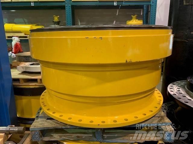 Komatsu 830 E Kĺbové nákladné autá
