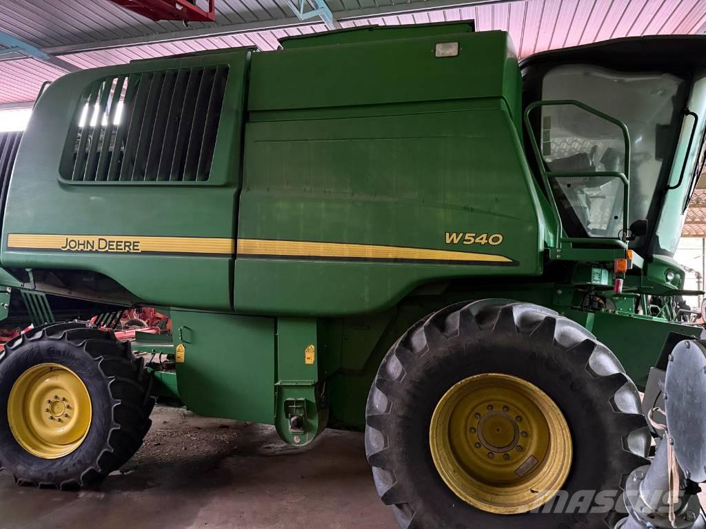 John Deere W 540 Kombinované zberacie stroje