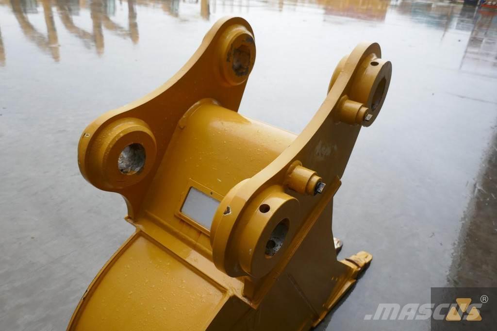 CAT 320 Bucket Lopaty