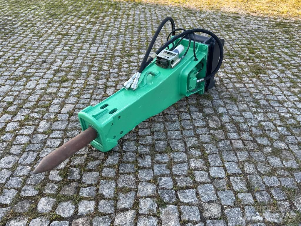 Montabert 300 Búracie kladivá / Zbíjačky