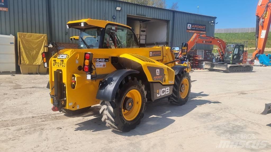 JCB 541-70 Agri Xtra Teleskopické nakladače pre poľnohospodárstvo