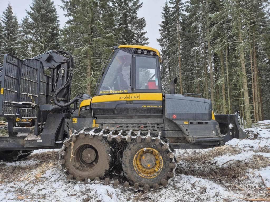 Ponsse BUFFALO 8W Lesné traktory