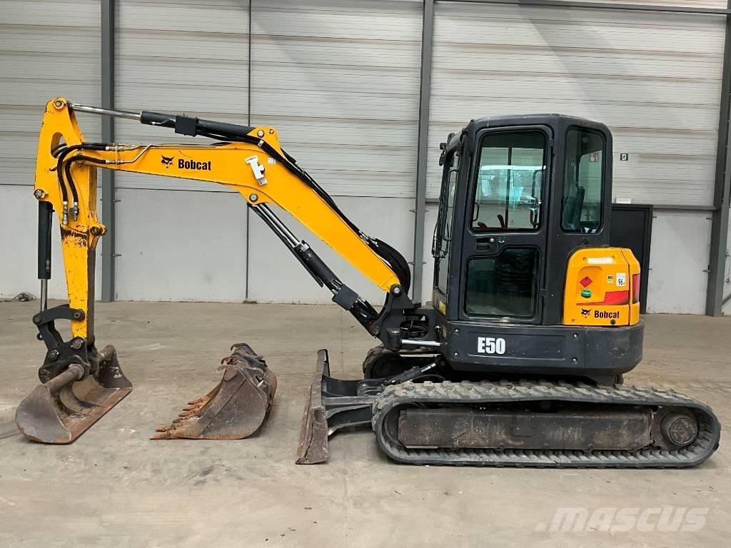 Bobcat E 50 Mini rýpadlá < 7t