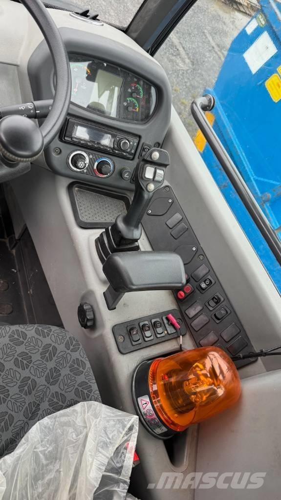 New Holland W70C Kolesové nakladače