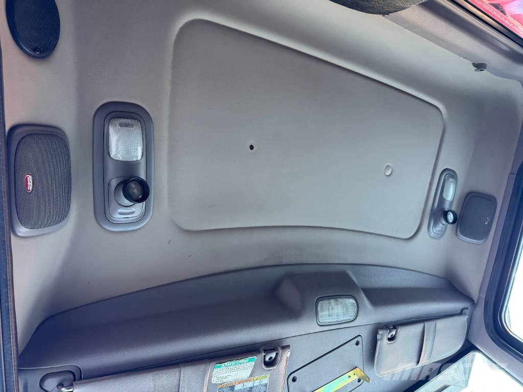 Peterbilt 388 Sklápače