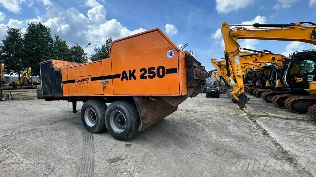 Doppstadt AK 250 Drviče odpadu