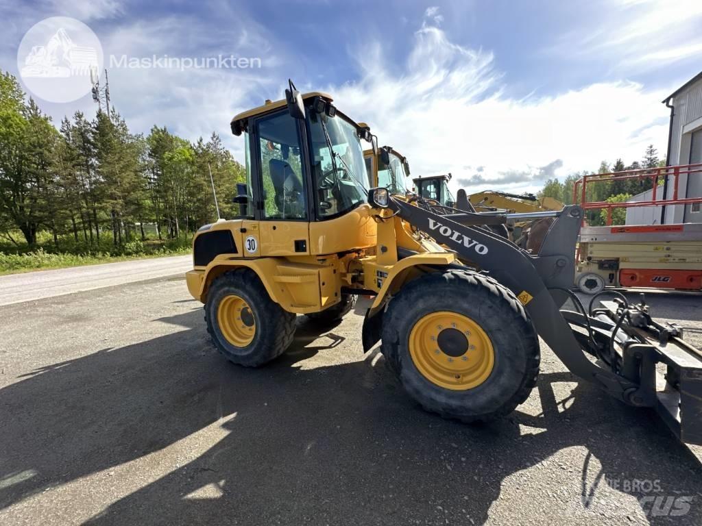 Volvo L 35 G Kolesové nakladače