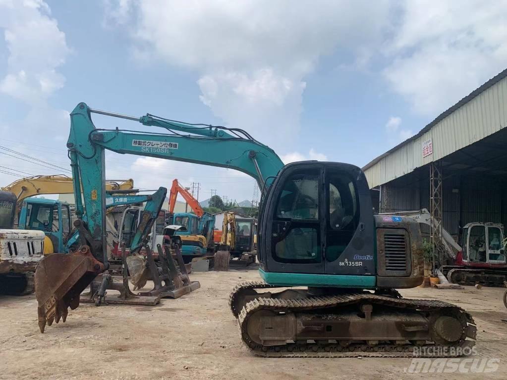 Kobelco SK 135 Pásové rýpadlá