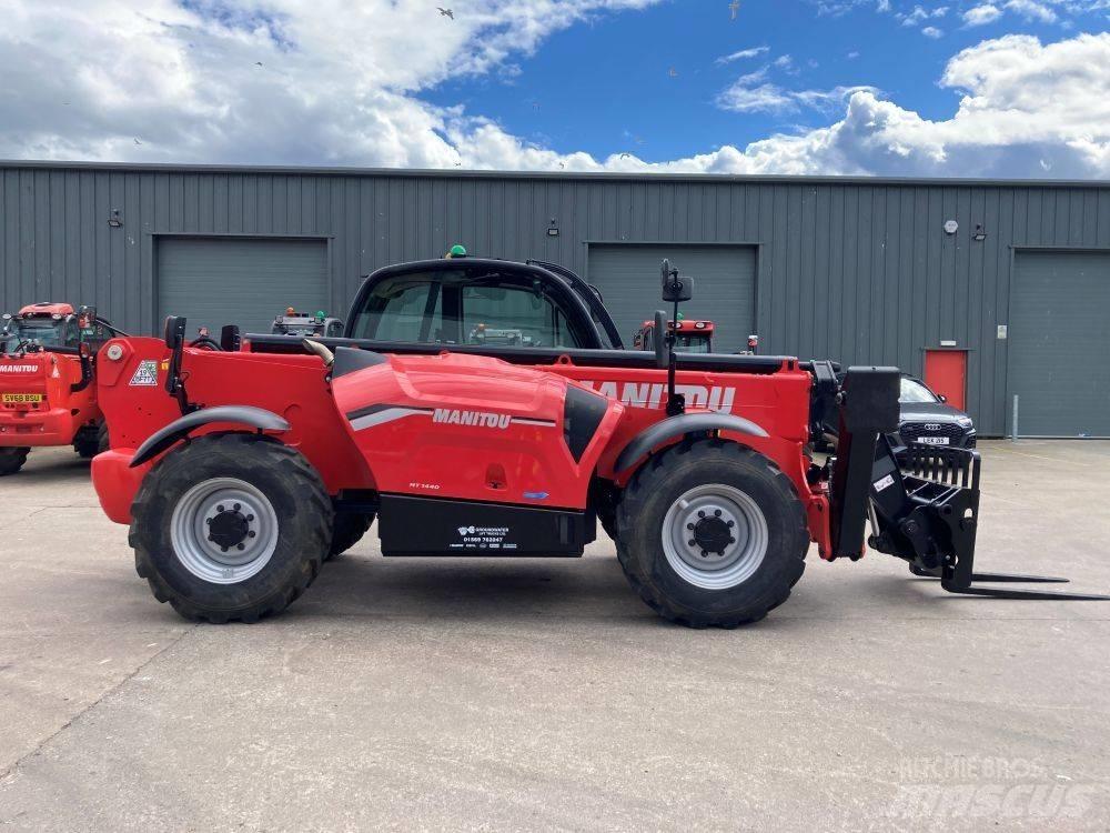 Manitou MT 1440 Teleskopické manipulátory