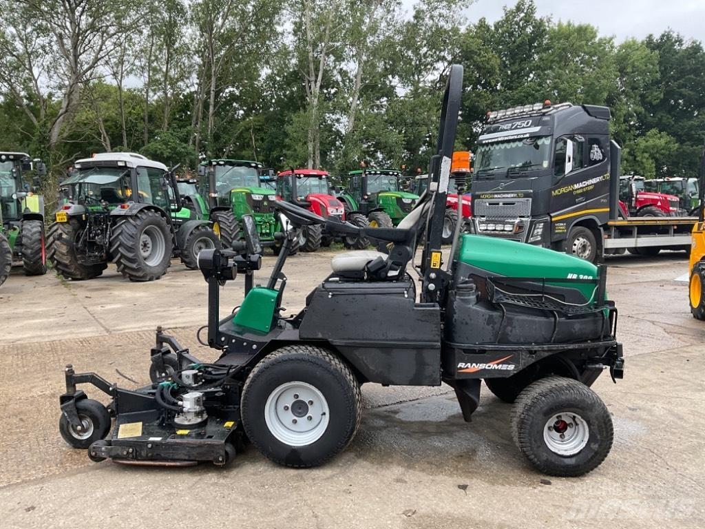 Ransomes HR300 Samochodné kosačky