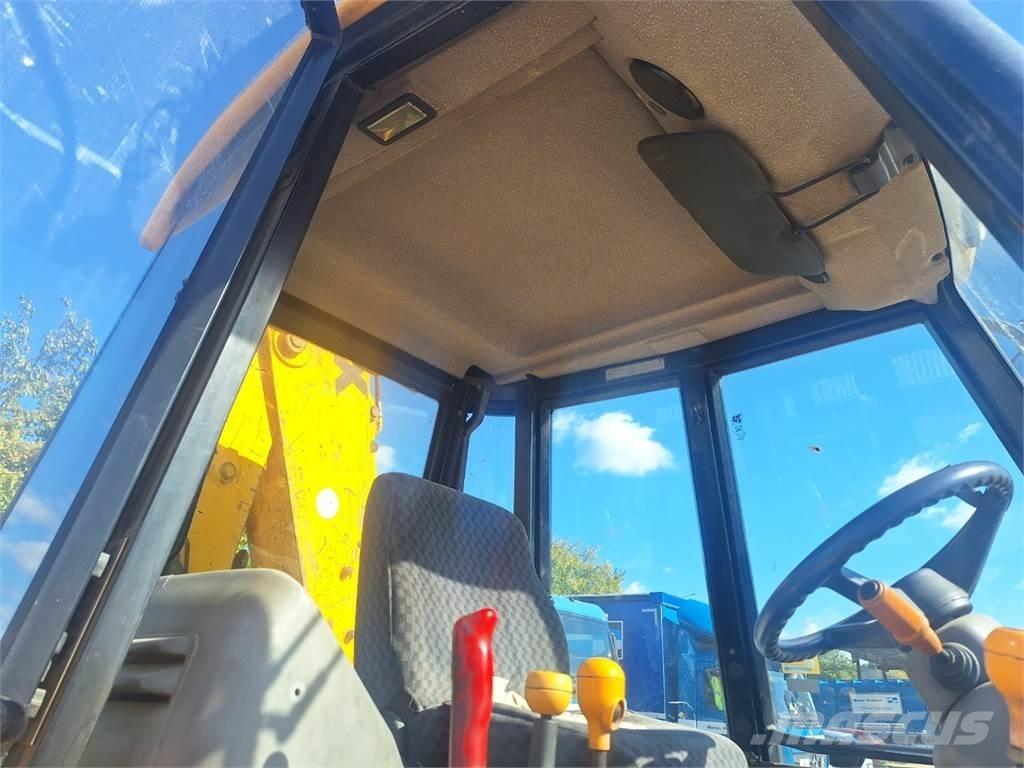 JCB 3CX 4X4 Stavebníctvo - ostatné