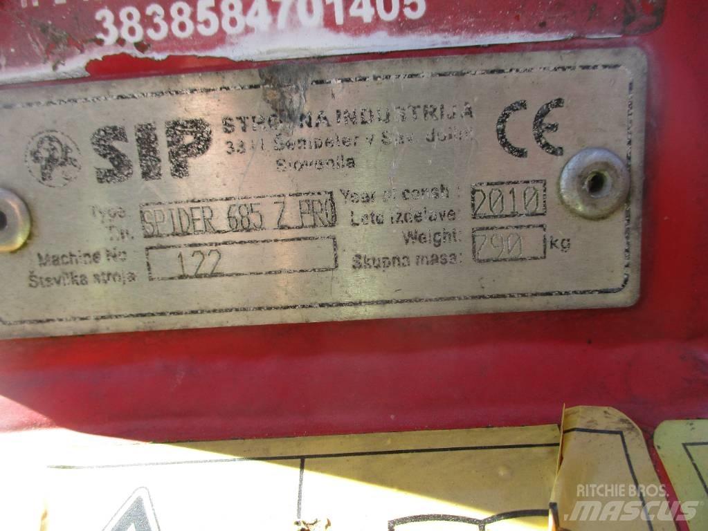 SIP Spider 685/6 Obracače a zhrabovače sena