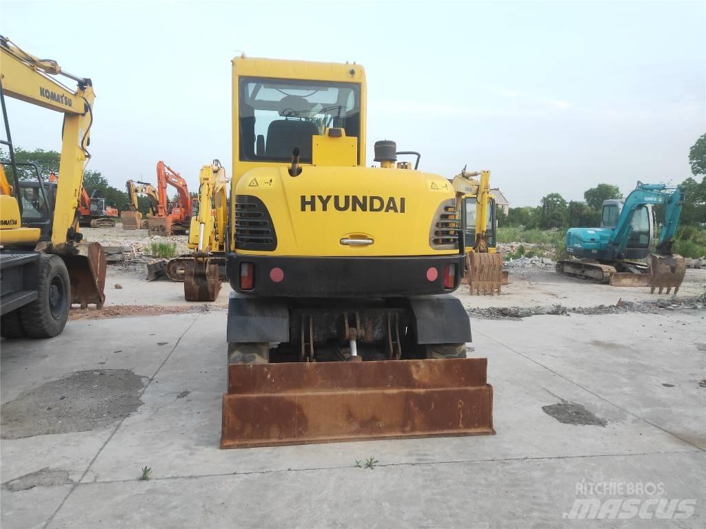 Hyundai R60W-7 Kolesové rýpadlá