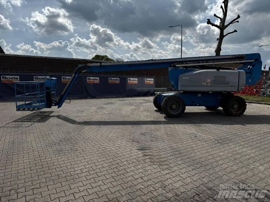 Genie Z-80/60 Kĺbové plošiny