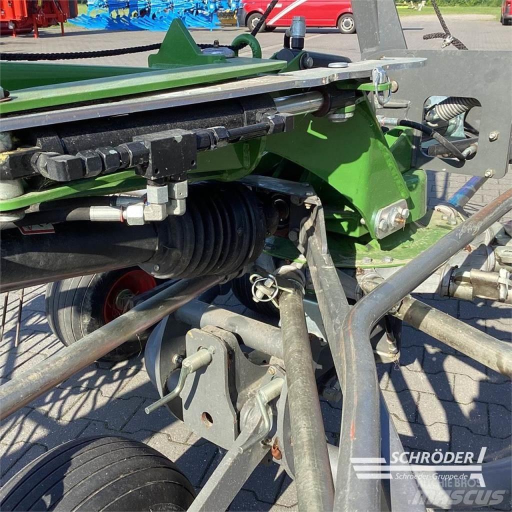 Fendt FORMER 1502 Riadkovače