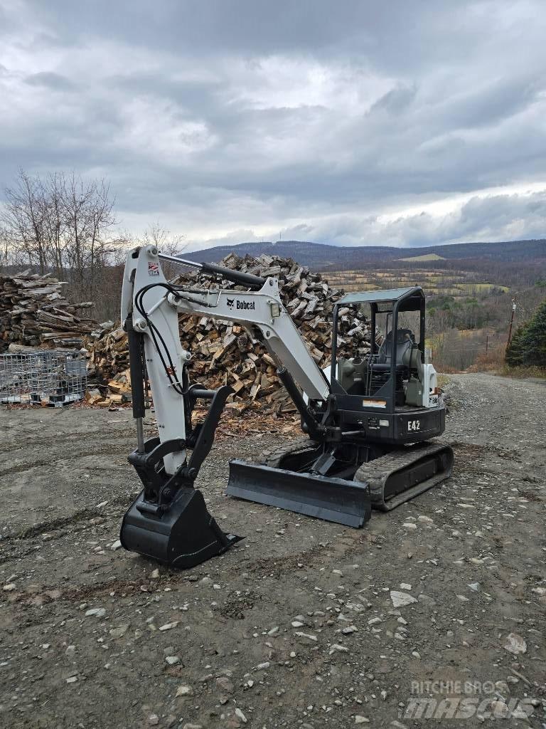 Bobcat E 42 Mini rýpadlá < 7t